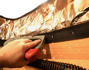 How to install attic insulation